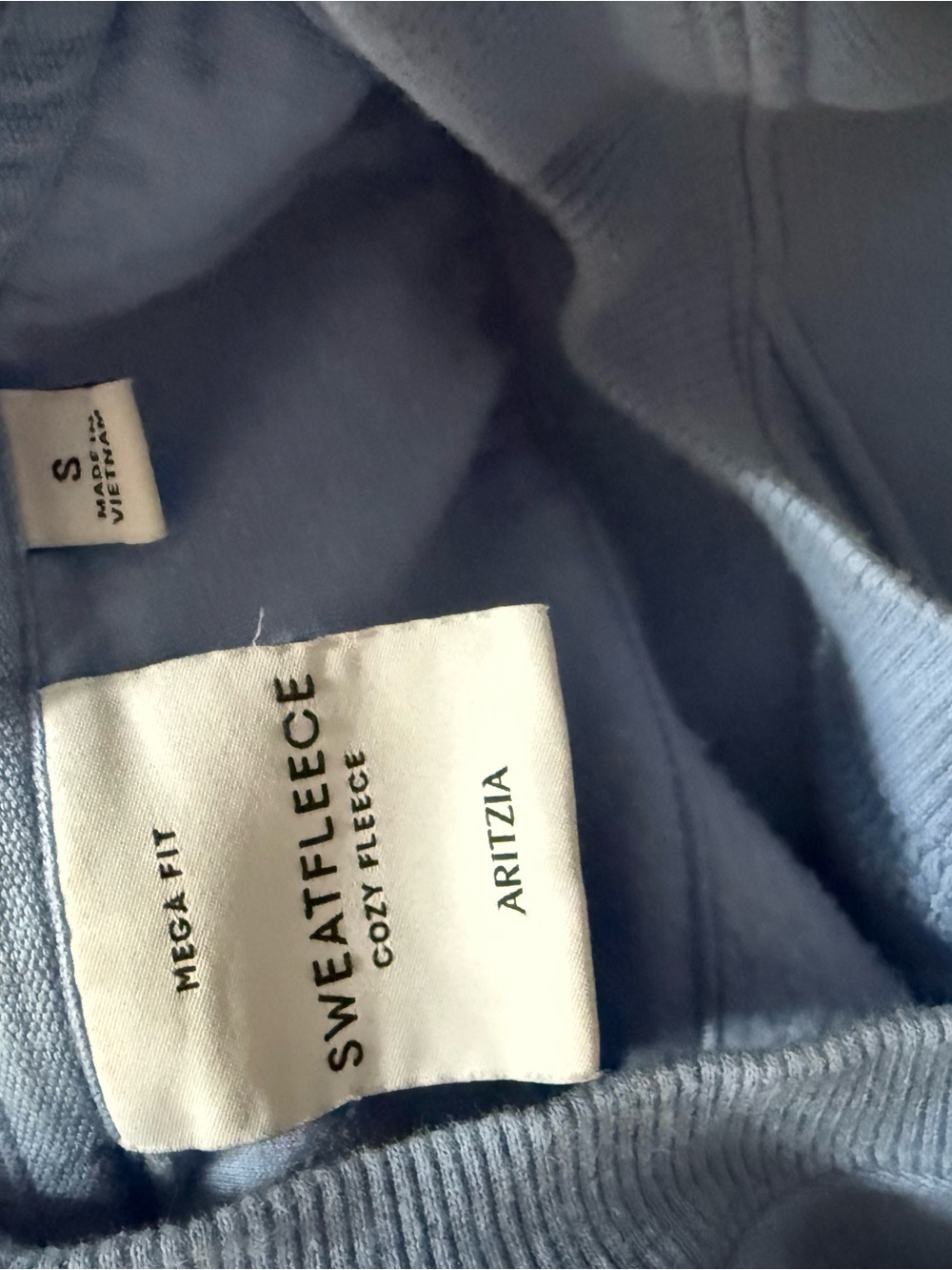 Aritzia Mega Crewneck - Dayflower Blue - Picture 3 of 3